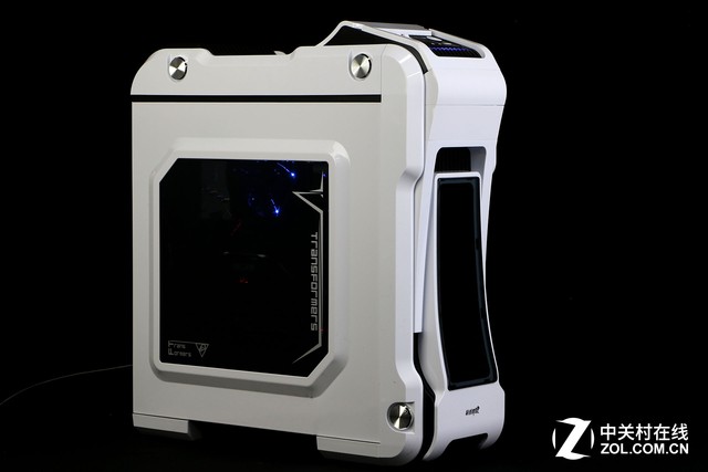 深度解读大圣主机机箱 游戏悍将变3+