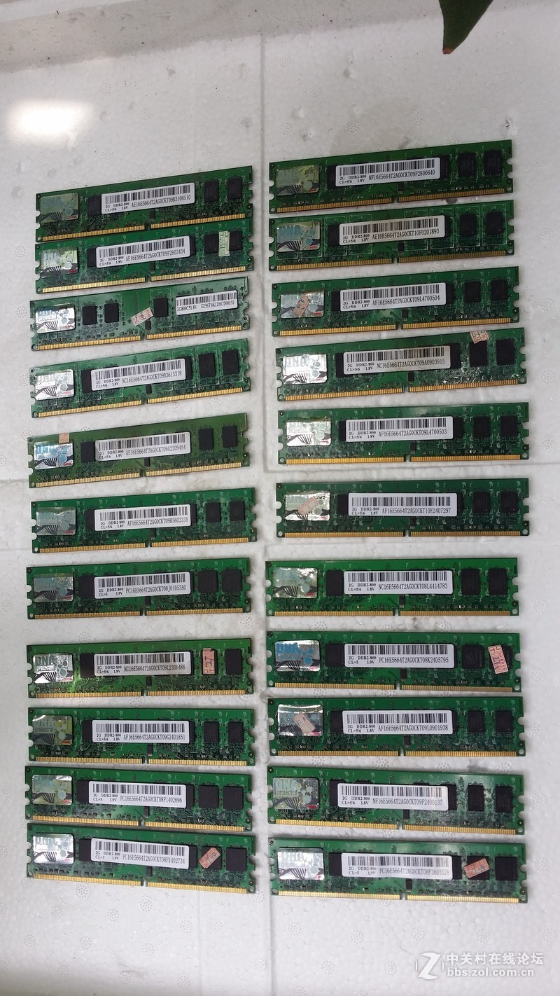 清一色拆机 20多条金邦DDR2代2G-800内存条