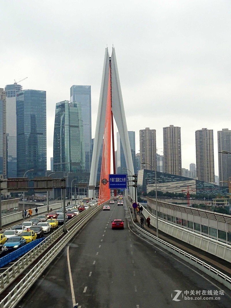 重慶千廝門嘉陵江大橋