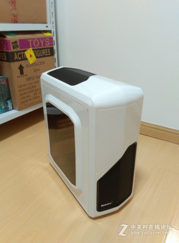 对做工和造型非常满意 航嘉MVP mini机箱