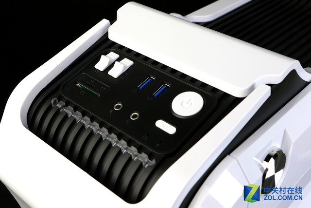 深度解读大圣主机机箱 游戏悍将变3+