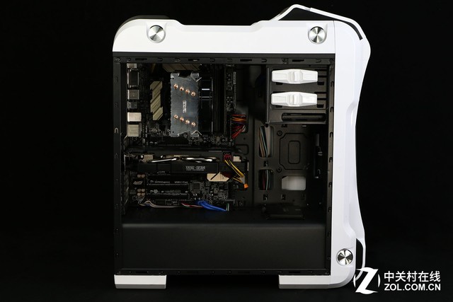 深度解读大圣主机机箱 游戏悍将变3+