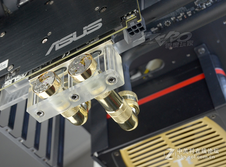 Thermaltake Core P5【黑金】 电镀沙哑黑