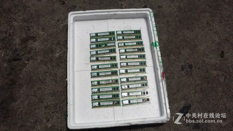 清一色拆机 20多条金邦DDR2代2G-800内存条