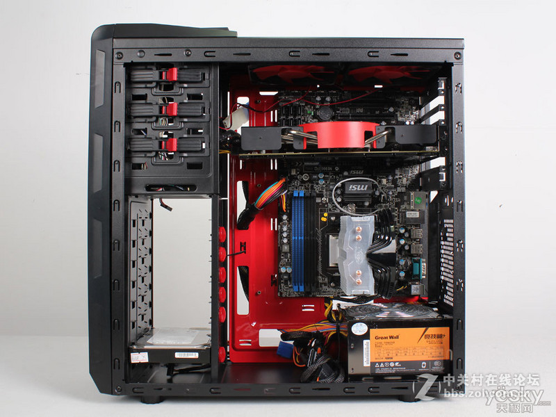 60出一个9新RTX机箱，鑫谷走线王C2，最好同城，不然运费不划算，我是上海的