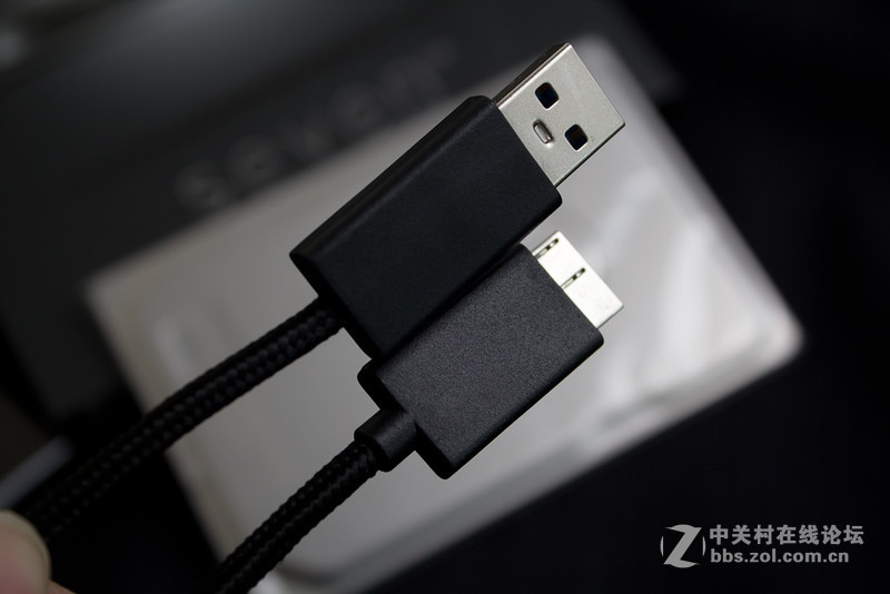 #希捷Seven，薄出极限# 开箱图赏，机械金属风