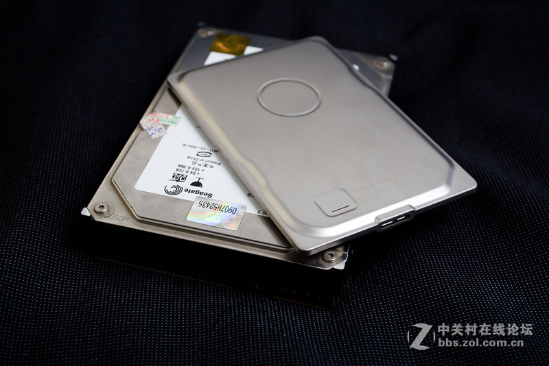 #希捷Seven，薄出极限# 开箱图赏，机械金属风