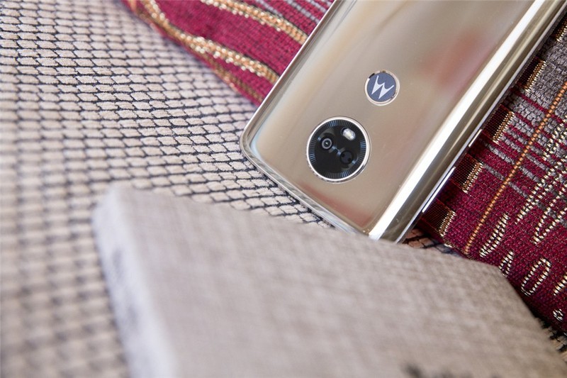 【版块开荒】懂你才能赢，motorola e5 plus流光溢彩久用更显霸气