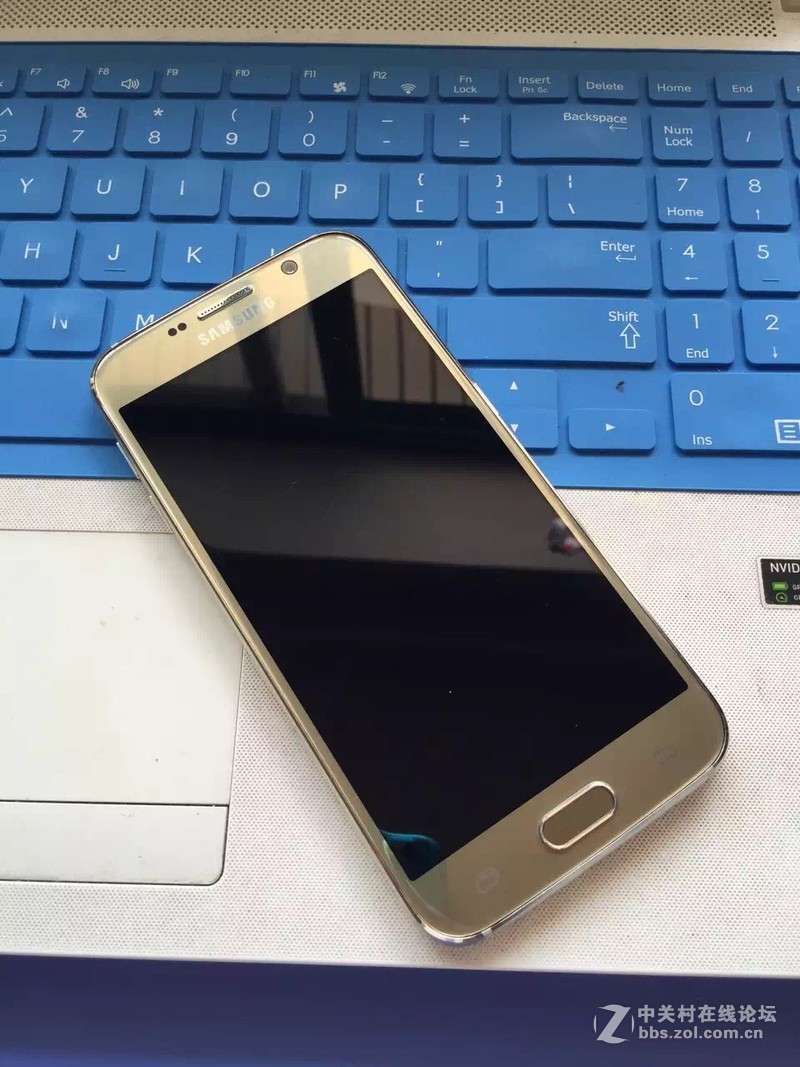 火爆 星空体育平台S6 平面屏  与行货完全一致