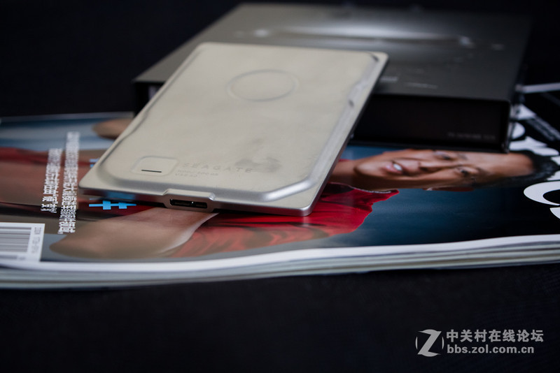 #希捷Seven，薄出极限# 开箱图赏，机械金属风