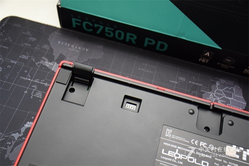 这把键盘足够扛过大学四年的游戏生涯，LEOPOLD 750R PD赤色限定