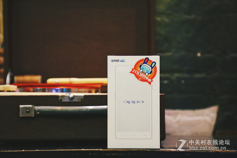 #长续航闪充利器OPPO R7s#全新升级，打造更美颜值——OPPO R7s外观评测