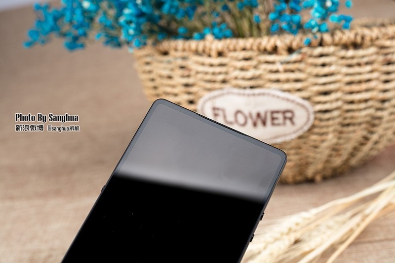 工程奇迹，超薄大电池的坚果3拆开给你看