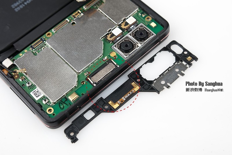 工程奇迹，超薄大电池的坚果3拆开给你看