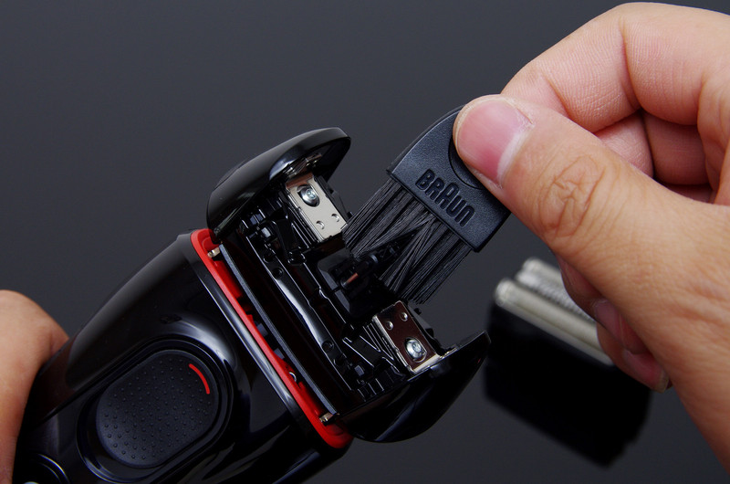 给剃须刀洗个澡——博朗5030s防水很出色