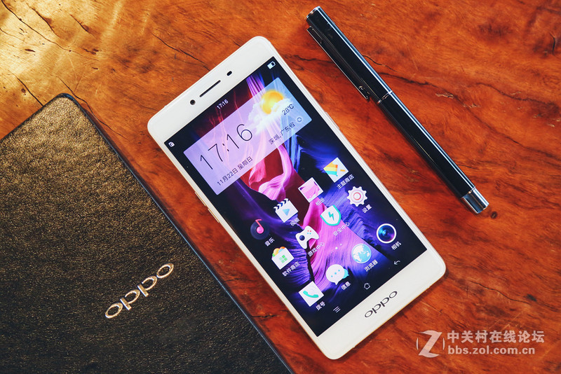 #长续航闪充利器OPPO R7s#全新升级，打造更美颜值——OPPO R7s外观评测