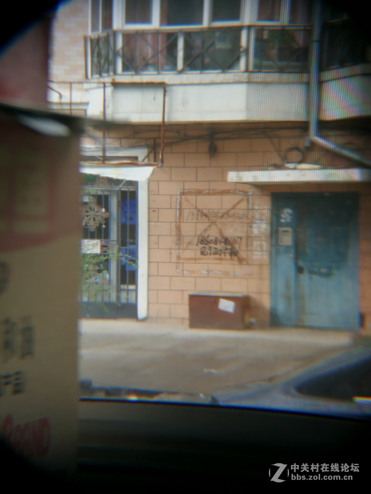 荣耀8可以安装外置镜头