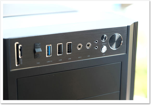 齐精华于一身，纳什男爵RGB MATX机箱