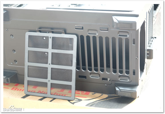 齐精华于一身，纳什男爵RGB MATX机箱