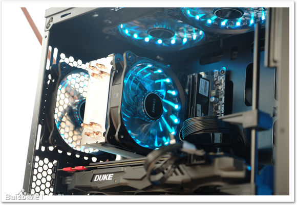 齐精华于一身，纳什男爵RGB MATX机箱