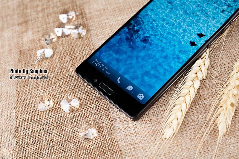 工程奇迹，超薄大电池的坚果3拆开给你看