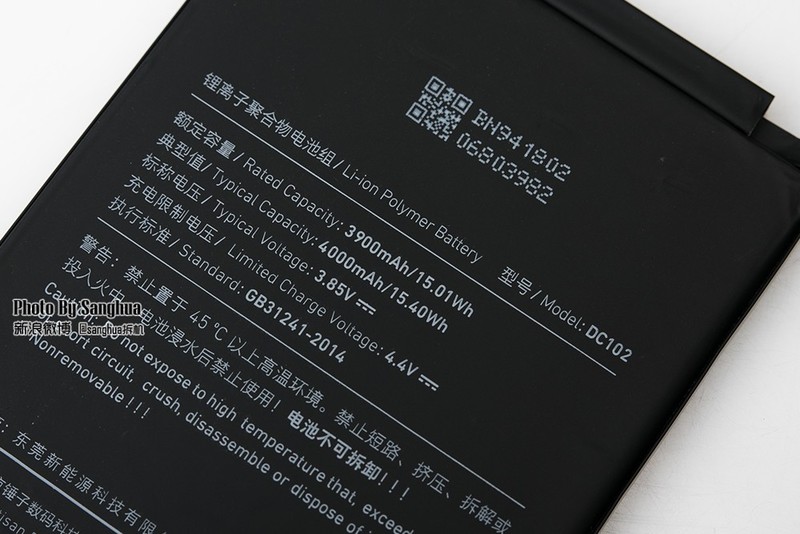 工程奇迹，超薄大电池的坚果3拆开给你看