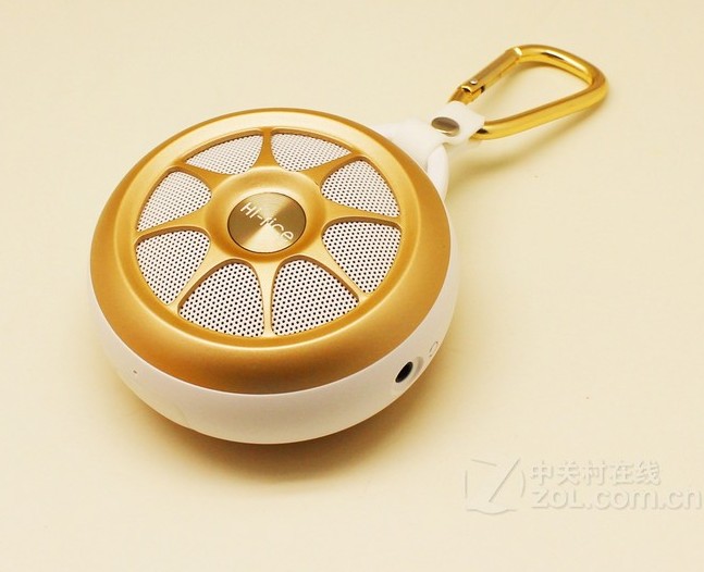 整体做工精致，手感顺滑，而且坚固耐磨，还能有效避免大音量下的谐振，保证音质的纯净