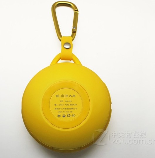 整体做工精致，手感顺滑，而且坚固耐磨，还能有效避免大音量下的谐振，保证音质的纯净