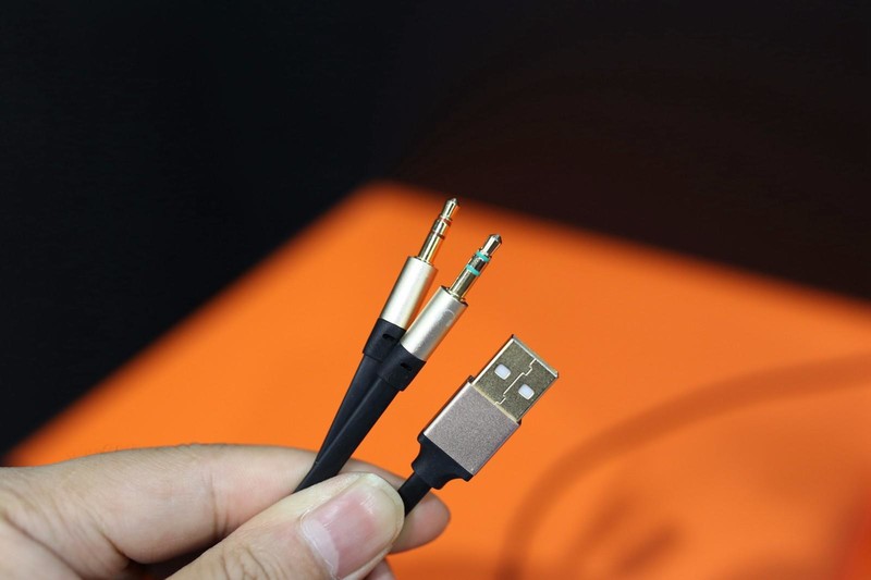 Computex 2016 双飞燕 魔磁M660耳机听音体验