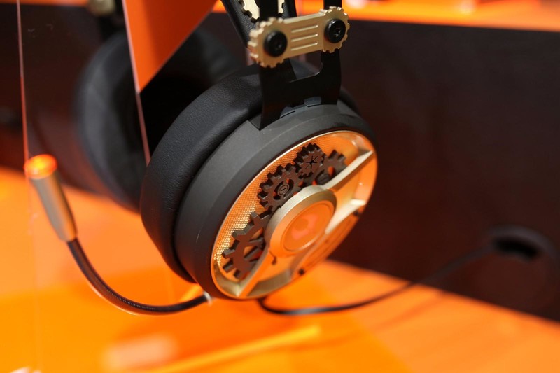 Computex 2016 双飞燕 魔磁M660耳机听音体验