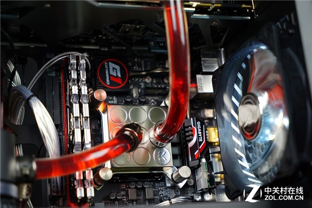 「Z玩主」从零开始的分体水冷装机作业