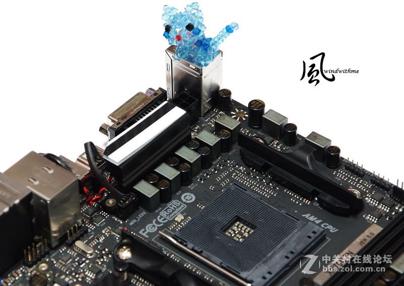 AMD首款RYZEN ITX主板 - BIOSTAR X370GTN解析