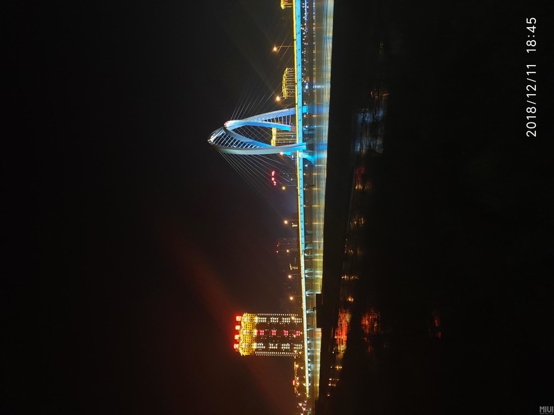ai夜景，灯光压不住