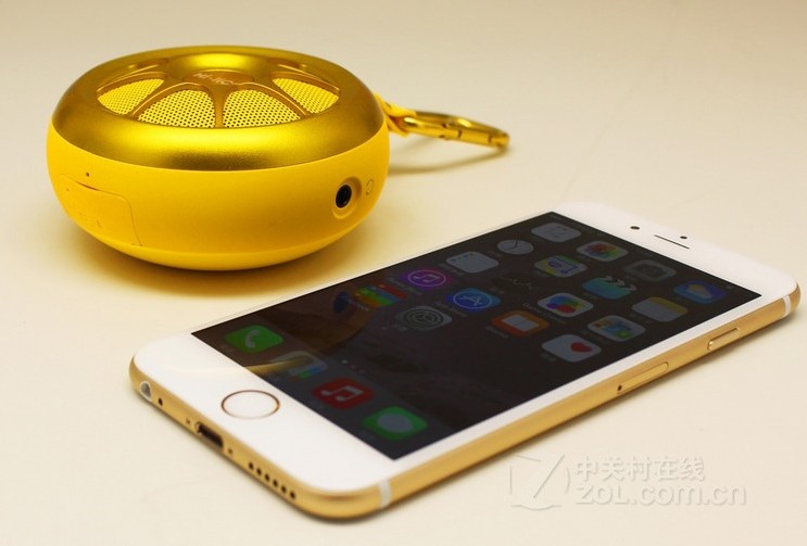 整体做工精致，手感顺滑，而且坚固耐磨，还能有效避免大音量下的谐振，保证音质的纯净