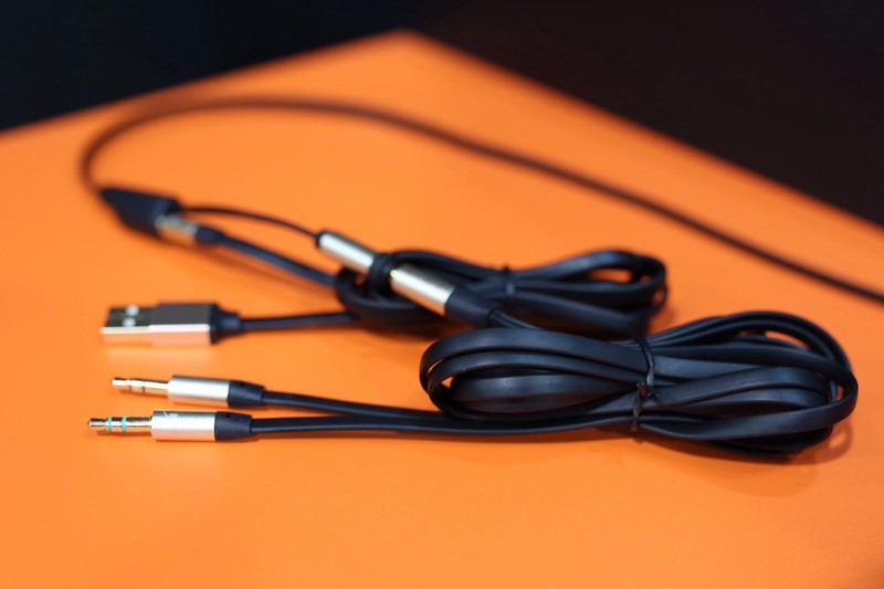 Computex 2016 双飞燕 魔磁M660耳机听音体验