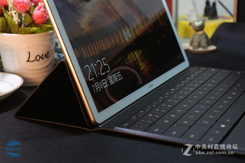 能文能武，可做生产力，华为MateBook上手测评