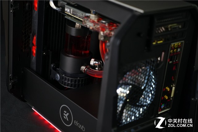 「Z玩主」从零开始的分体水冷装机作业