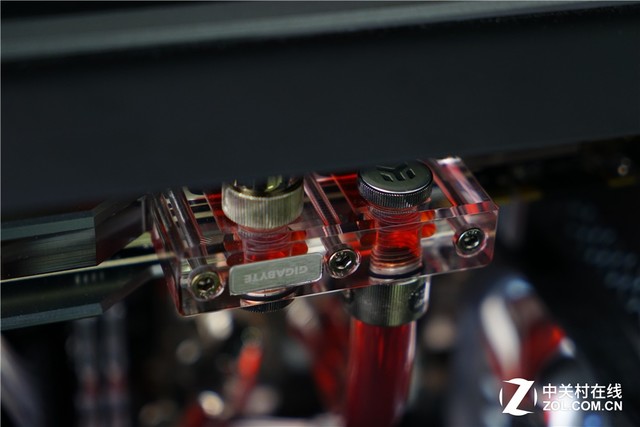 「Z玩主」从零开始的分体水冷装机作业