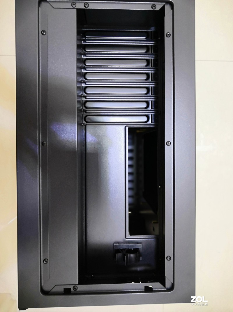 机箱再升级ATX3.0、RGB前面板的机箱是什么样