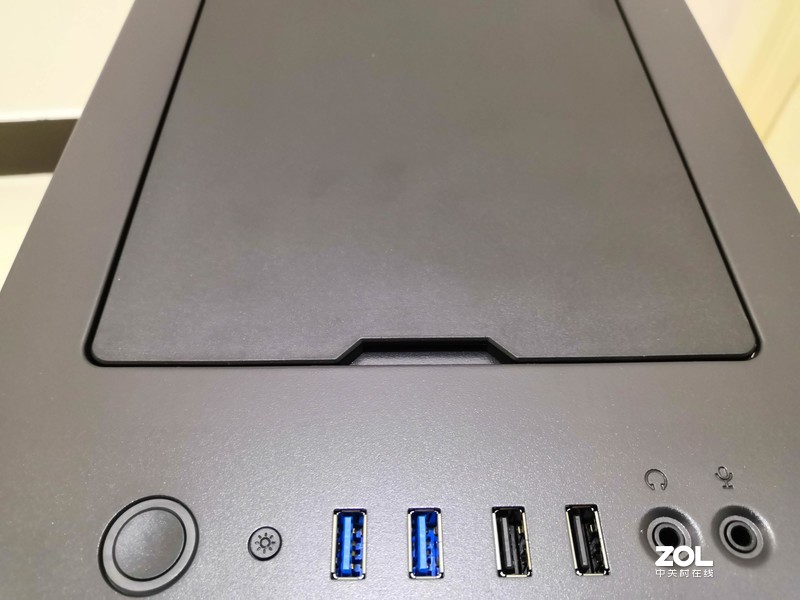 机箱再升级ATX3.0、RGB前面板的机箱是什么样