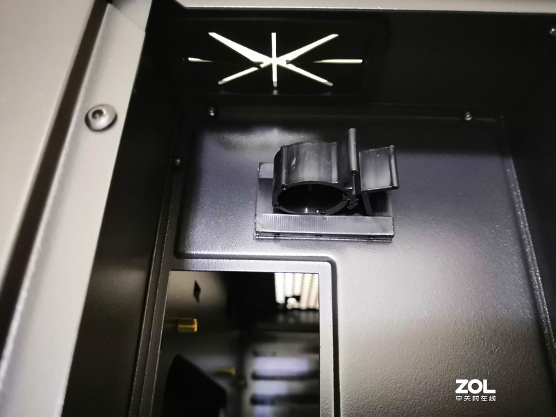 机箱再升级ATX3.0、RGB前面板的机箱是什么样