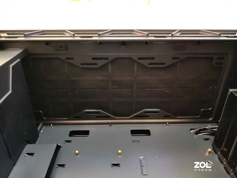 机箱再升级ATX3.0、RGB前面板的机箱是什么样