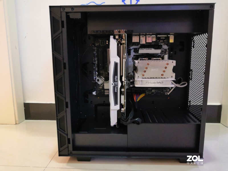 机箱再升级ATX3.0、RGB前面板的机箱是什么样