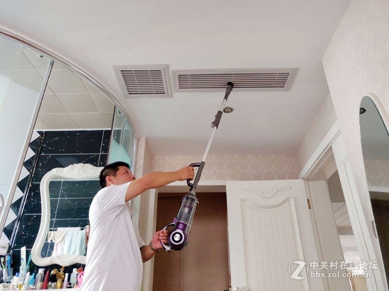 让男人也爱上了快乐清洁——莱克魔洁M85 Plus 立式|手持无线吸尘器新玩法（视频）