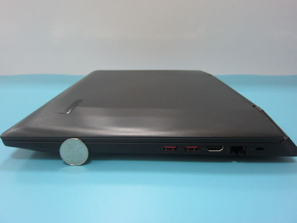 新品Y700-15ISK 自带固态接口和LG的IPS屏幕 完爆Y50