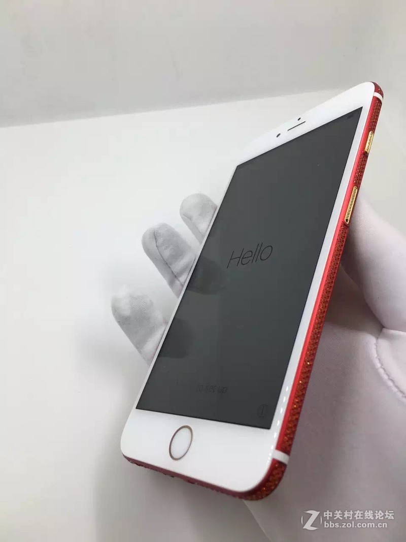 晒手机壳，最新更换的手机机壳，新年就该红红火火的。。。