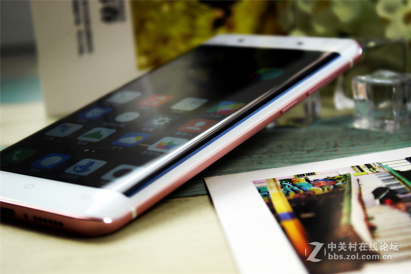 颜值爆表 赏vivo Xplay5醉美外观