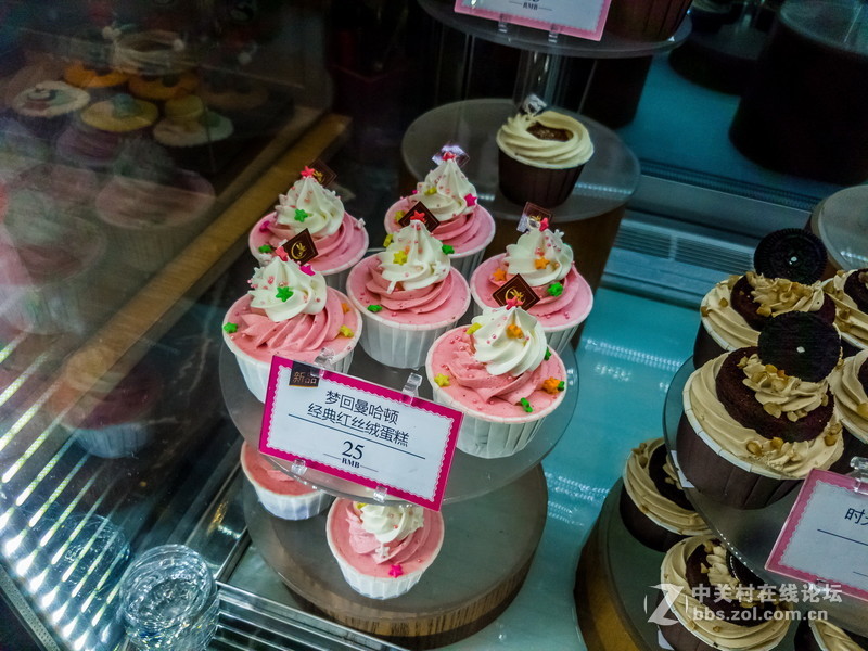 星空体育平台S7 edge JPG直出和RAW转JPG后的对比