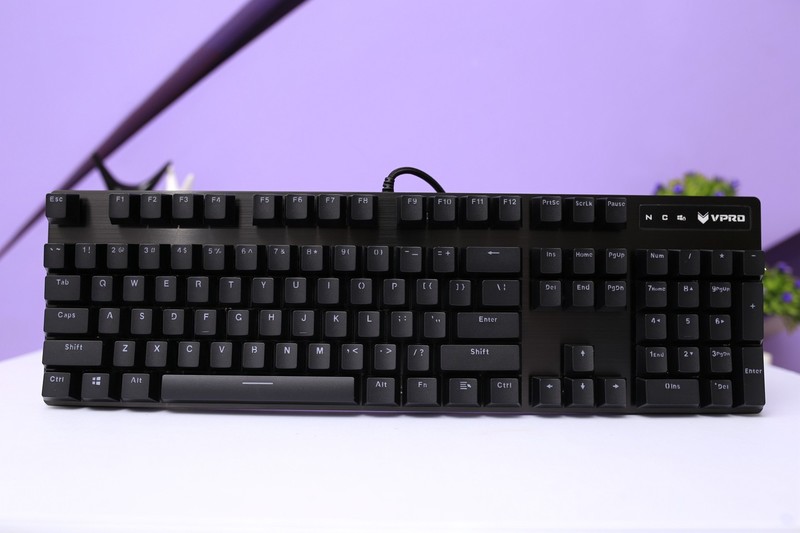 玩游戏我选cherry黑轴，雷柏V805机械键盘评测