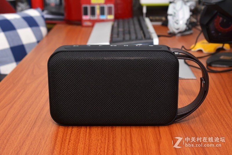 音质优良功能丰富，体验朗琴M550手提式时尚蓝牙音响